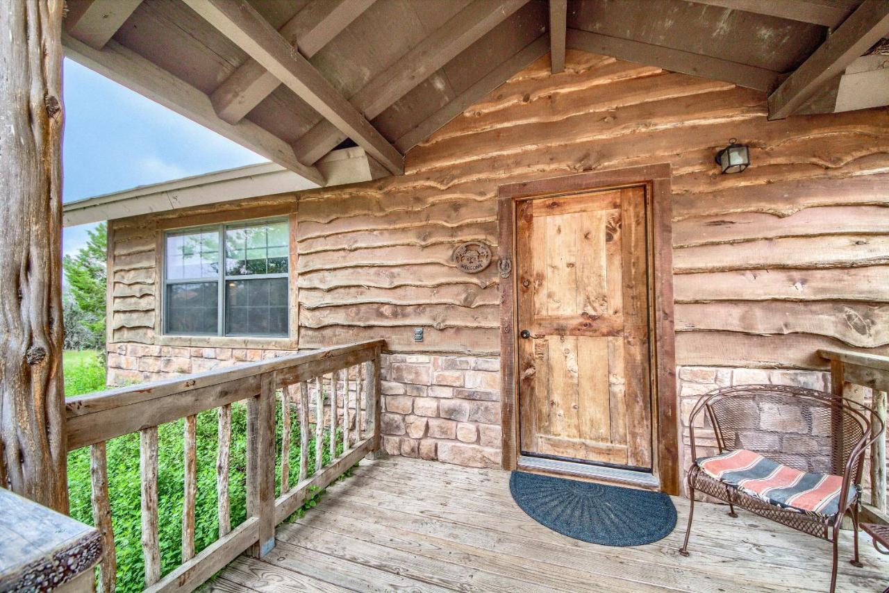 フレデリックスバーグ Cedar Bliss Cabinヴィラ エクステリア 写真